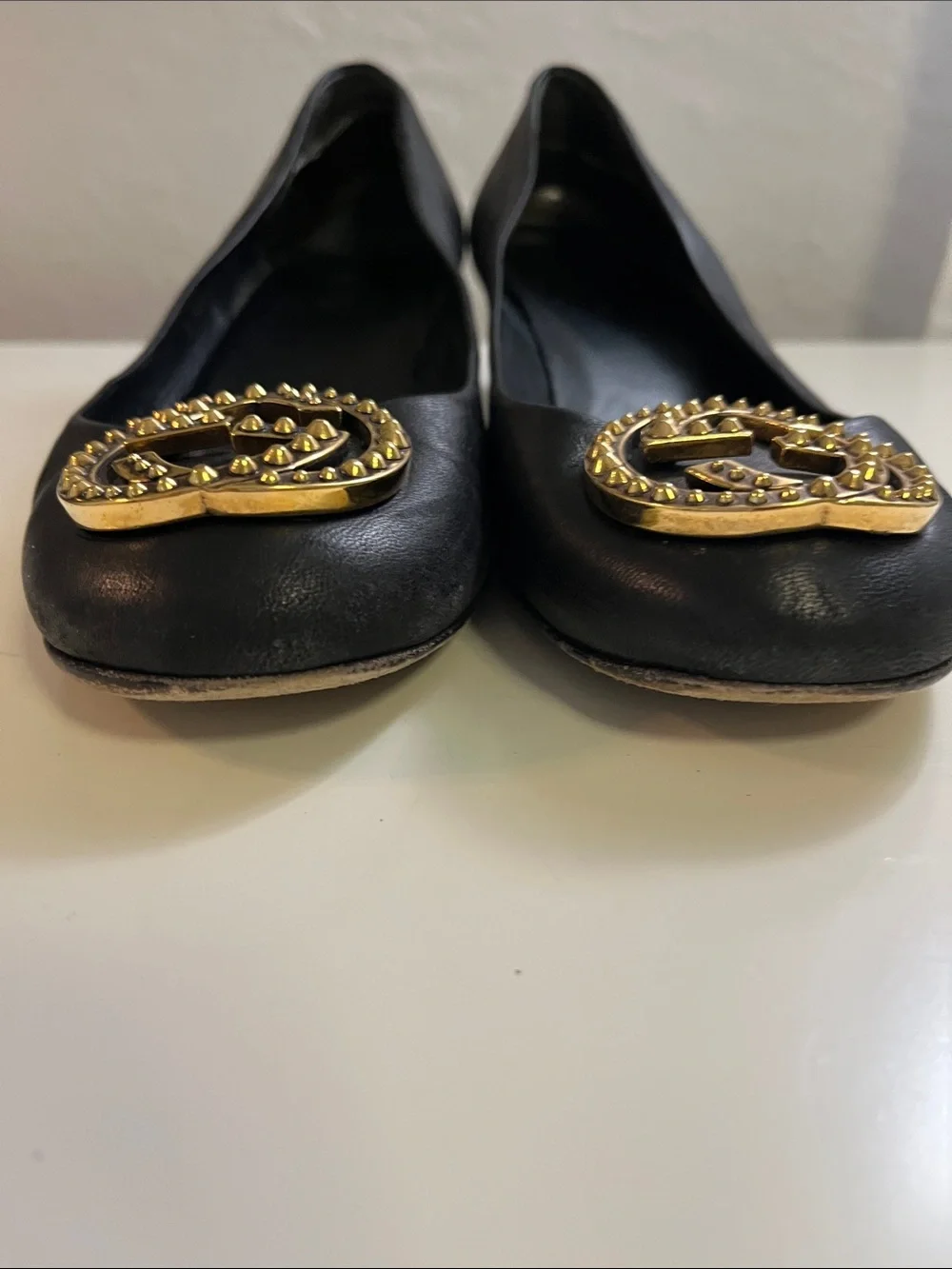 Gucci Black Leather Ballet Flats with Gold Studded GG